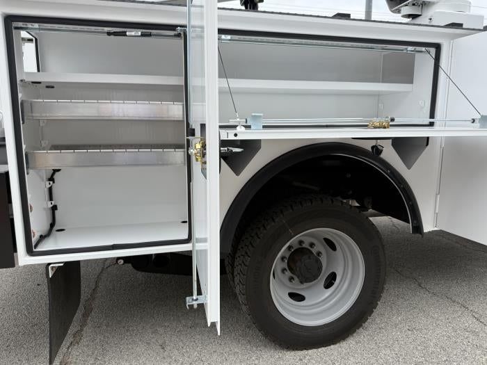 New 2026 Ford F-550 Regular Cab Bucket Truck for sale #1993139 - photo 18