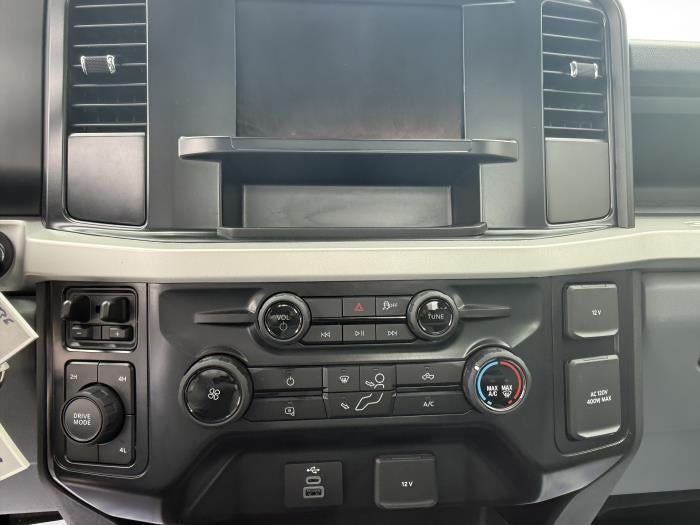 New 2026 Ford F-550 Regular Cab Bucket Truck for sale #1993139 - photo 7