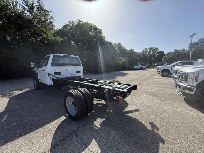 New 2025 Ford F-550 Regular Cab Cab Chassis for sale #1919967 - photo 2