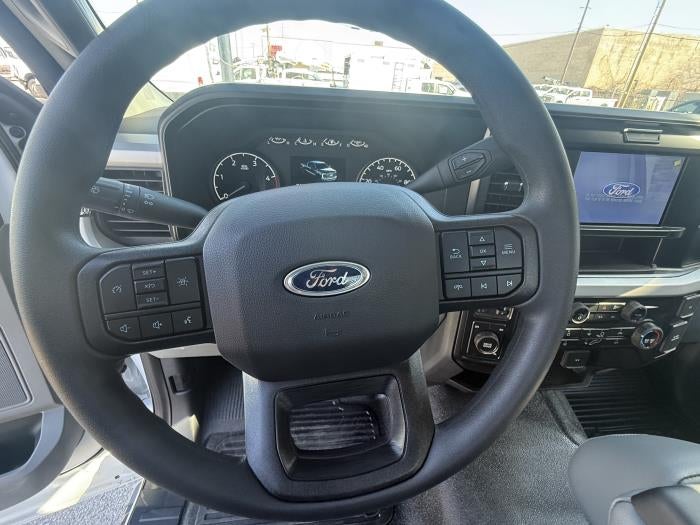 2025 Ford F-550 Regular Cab DRW 4WD Palfinger Mechanics Body for sale #1920618 - photo 18