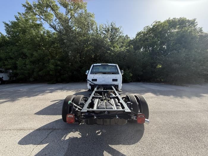 2026 Ford F-550 Regular Cab DRW 4WD Cab Chassis for sale #1985709 - photo 10