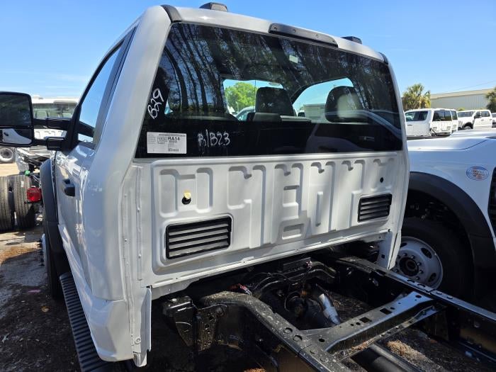 New 2025 Ford F-600 Regular Cab Cab Chassis for sale #1882710 - photo 8