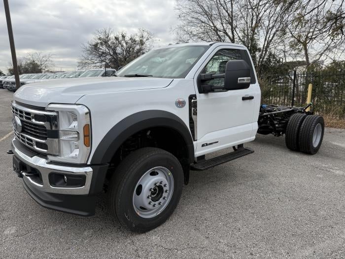 New 2026 Ford F-600 Regular Cab Cab Chassis for sale #1980190 - photo 3
