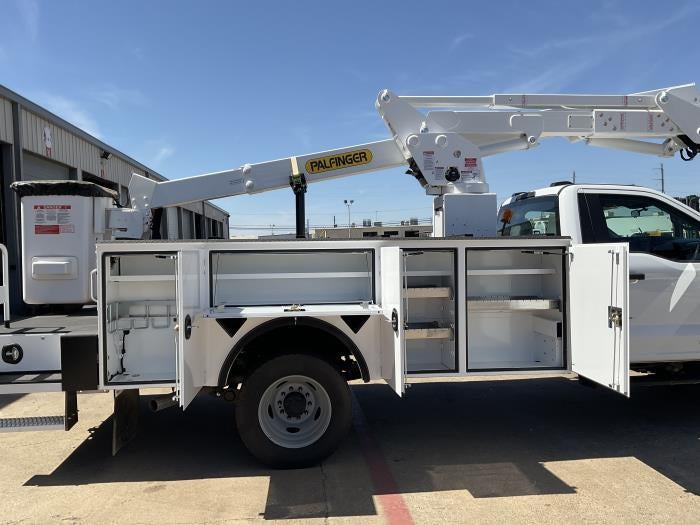 New 2026 Ford F-600 Regular Cab Bucket Truck for sale #2007279 - photo 9
