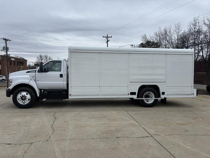 New 2026 Ford F-750 - photo 6