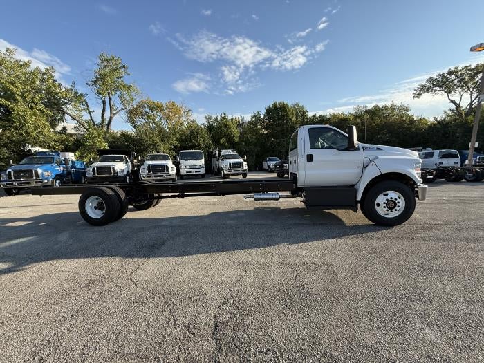 New 2026 Ford F-750 Regular Cab Cab Chassis for sale #1958125 - photo 5