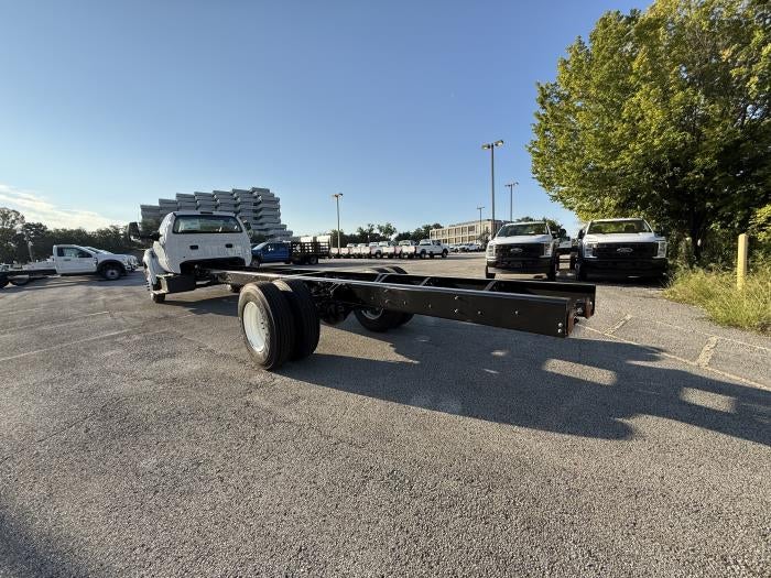 New 2026 Ford F-750 Regular Cab Cab Chassis for sale #1958125 - photo 2