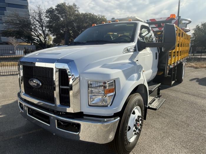 New 2026 Ford F-750 - photo 9