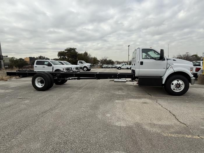New 2027 Ford F-750 Regular Cab Cab Chassis for sale #2052111 - photo 7