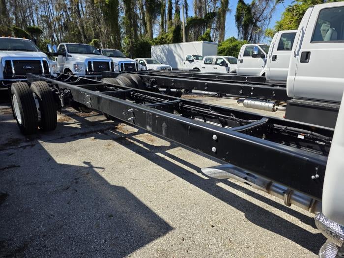 2026 Ford F-750 Regular Cab DRW RWD Cab Chassis for sale #1947188 - photo 2