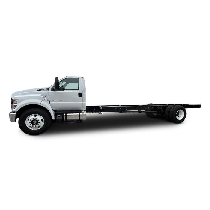 2026 Ford F-750 Regular Cab DRW RWD Cab Chassis for sale #1932285 - photo 14