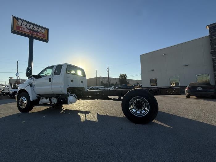 New 2023 Ford F-750 Super Cab Cab Chassis for sale #1528992 - photo 3