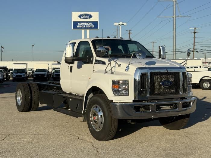 2023 Ford F-750 Super Cab DRW 4x2 Cab Chassis for sale #1528992 - photo 9