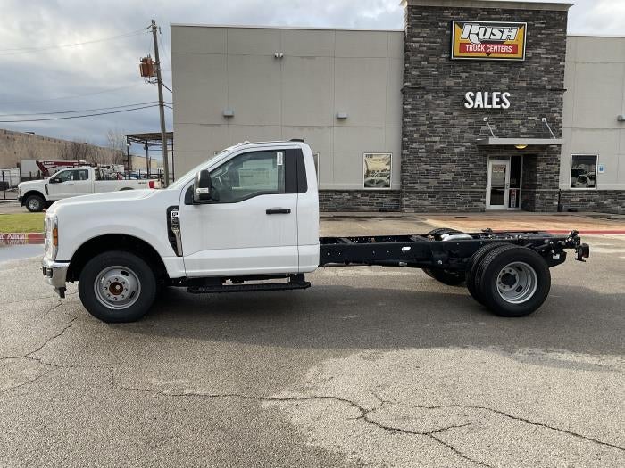 New 2024 Ford F-350 Regular Cab Cab Chassis for sale #1784418 - photo 3