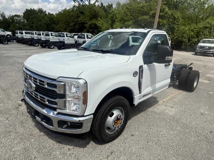 New 2026 Ford F-350 Regular Cab Cab Chassis for sale #2009109 - photo 15