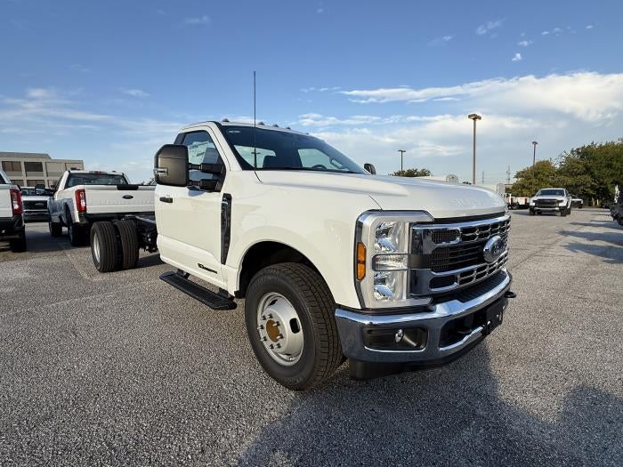 New 2026 Ford F-350 Regular Cab Cab Chassis for sale #1961642 - photo 5