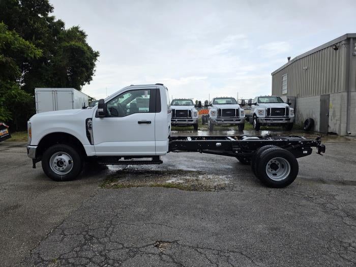 New 2026 Ford F-350 Regular Cab Cab Chassis for sale #2002696 - photo 10