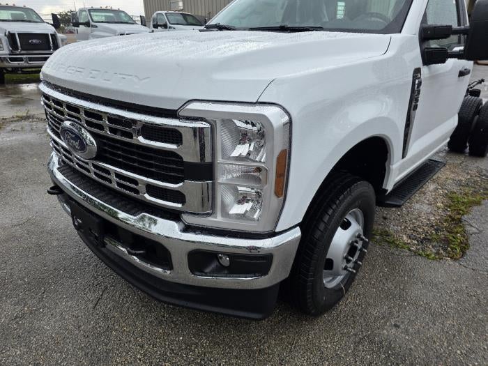 New 2026 Ford F-350 Regular Cab Cab Chassis for sale #2002696 - photo 11
