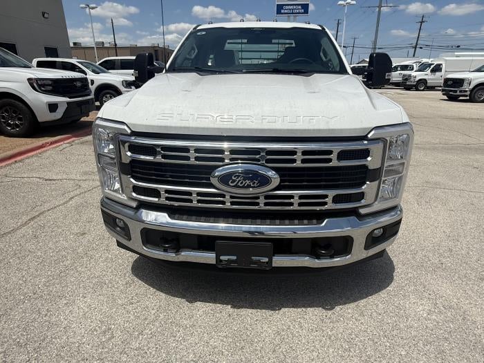 New 2025 Ford F-350 Regular Cab Flatbed Truck for sale #2035960 - photo 8