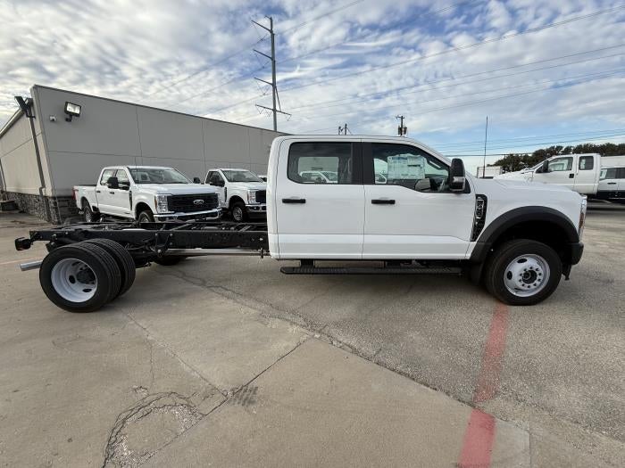 New 2026 Ford F-550 - photo 8