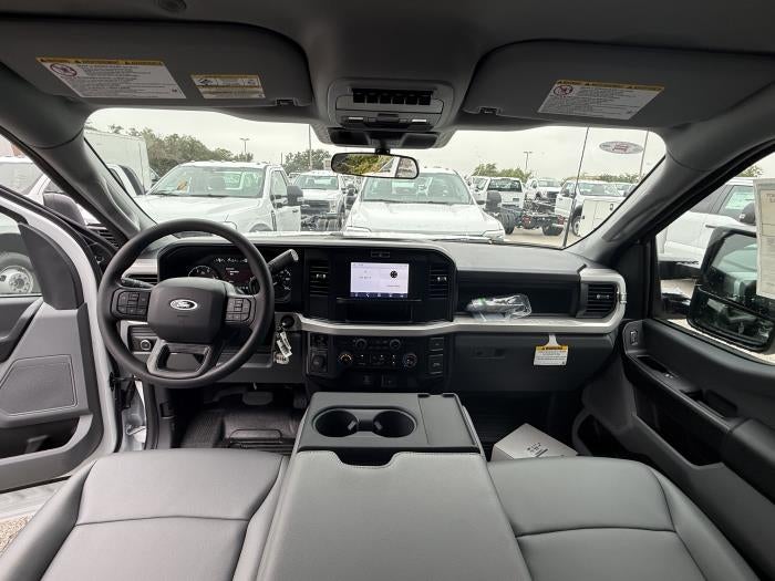 New 2025 Ford F-550 - photo 12