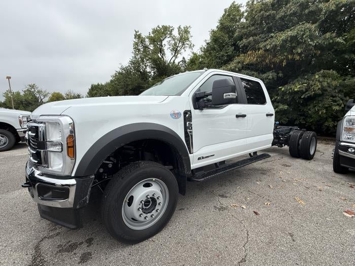 New 2025 Ford F-550 - photo 1
