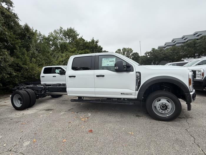 2025 Ford F-550 Crew Cab DRW 4WD Cab Chassis for sale #1931675 - photo 5
