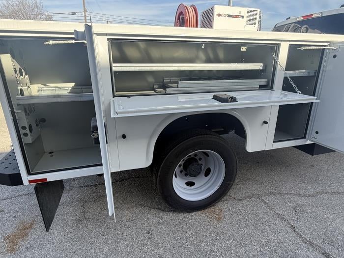 New 2026 Ford F-550 Super Cab Service Truck for sale #2029467 - photo 16