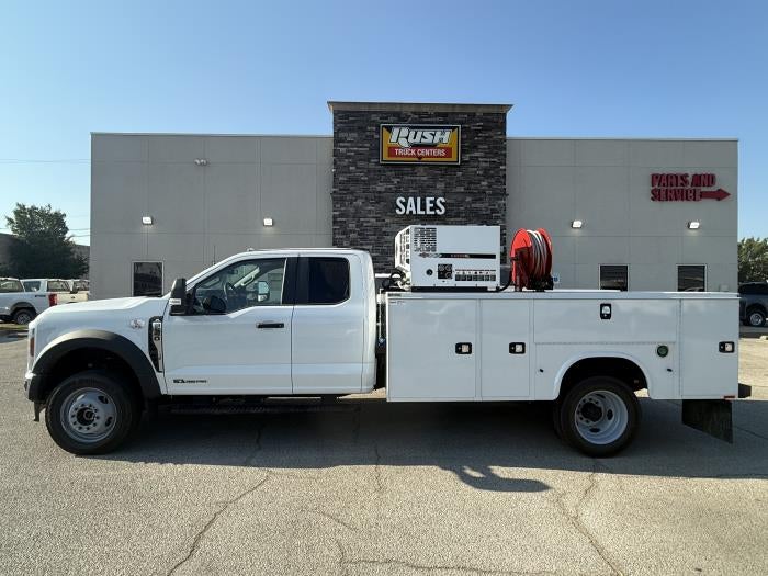 New 2026 Ford F-550 - photo 2