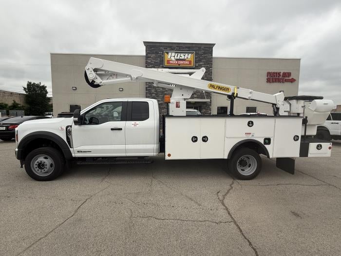 New 2026 Ford F-550 Super Cab Bucket Truck for sale #2002011 - photo 3
