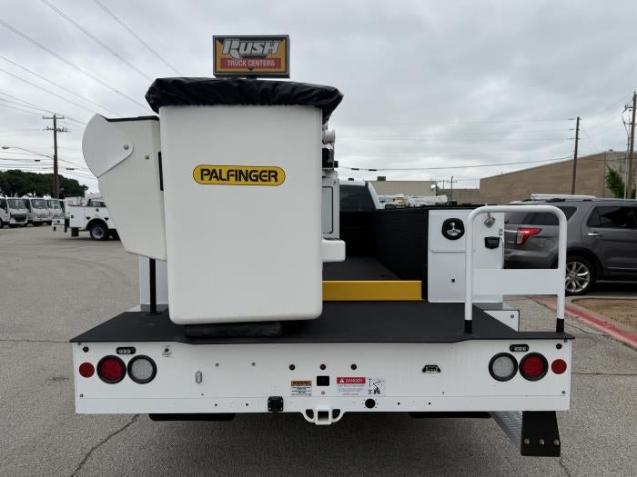 New 2026 Ford F-550 Super Cab Bucket Truck for sale #2002011 - photo 4