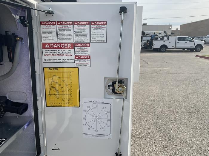 2026 Ford F-550 Super Cab DRW 4WD Palfinger Mechanics Body for sale #1952175 - photo 10