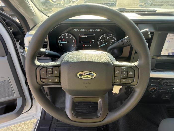 2026 Ford F-450 Regular Cab DRW 4x2 Cab Chassis for sale #1950169 - photo 12