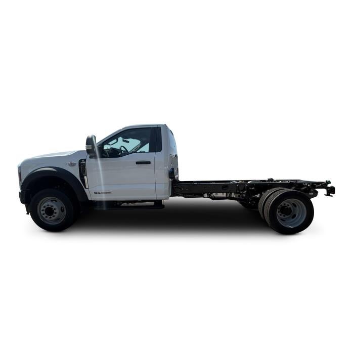 New 2026 Ford F-450 Regular Cab Cab Chassis for sale #1951690 - photo 4