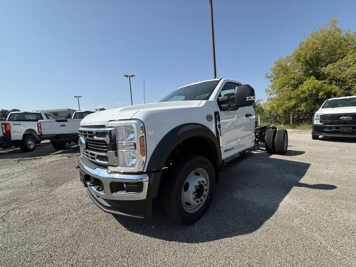 2026 Ford F-450 Regular Cab DRW 4x2 Cab Chassis for sale #1951690 - photo 1