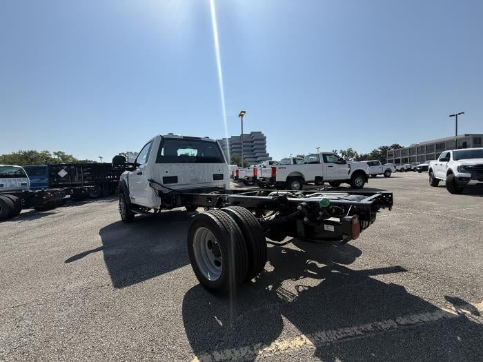 New 2026 Ford F-450 Regular Cab Cab Chassis for sale #1950170 - photo 1