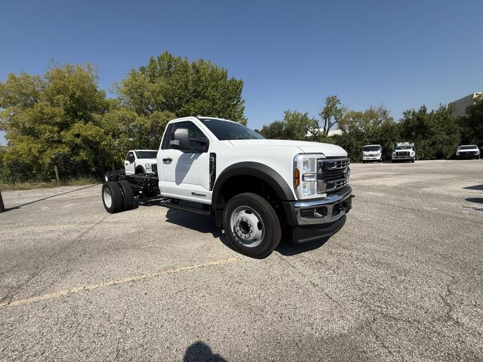 2026 Ford F-450 Regular Cab DRW 4x2 Cab Chassis for sale #1944668 - photo 5