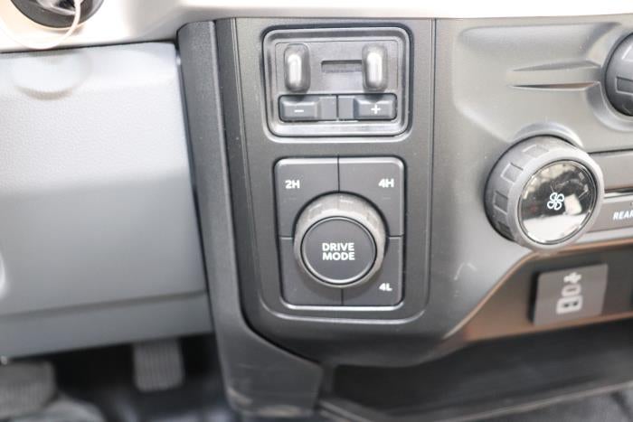 New 2024 Ford F-450 - photo 24