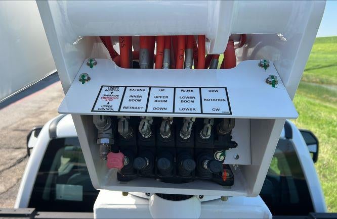 2025 Ford F-550 Regular Cab DRW 4WD Palfinger Bucket Truck for sale #1865544 - photo 15