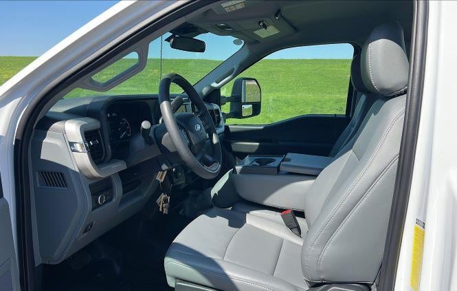 2025 Ford F-550 Regular Cab DRW 4WD Palfinger Bucket Truck for sale #1865544 - photo 6