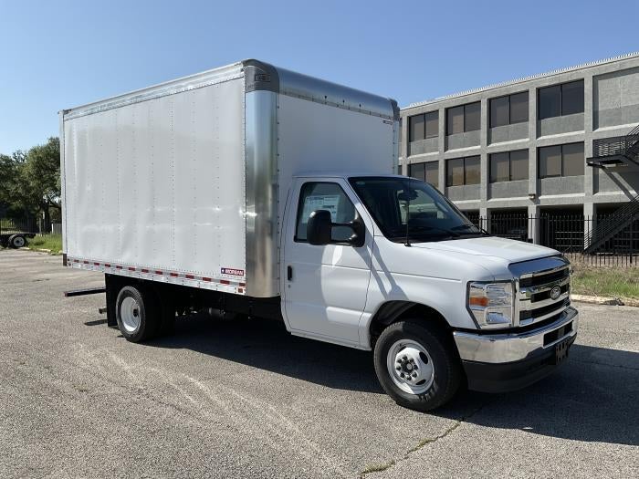 New 2026 Ford E-350 - photo 11