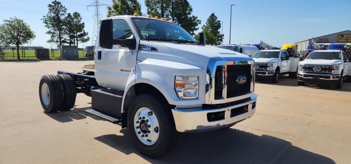 New 2026 Ford F-750 - photo 9