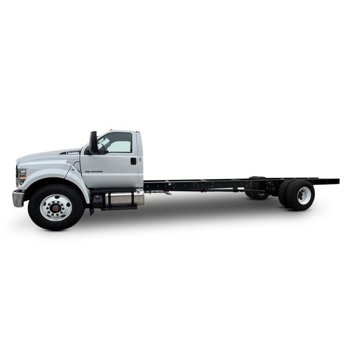 New 2026 Ford F-750 - photo 1