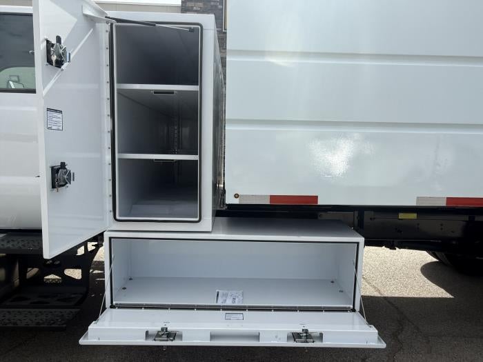 New 2026 Ford F-750 Crew Cab Chipper Truck for sale #1950184 - photo 9