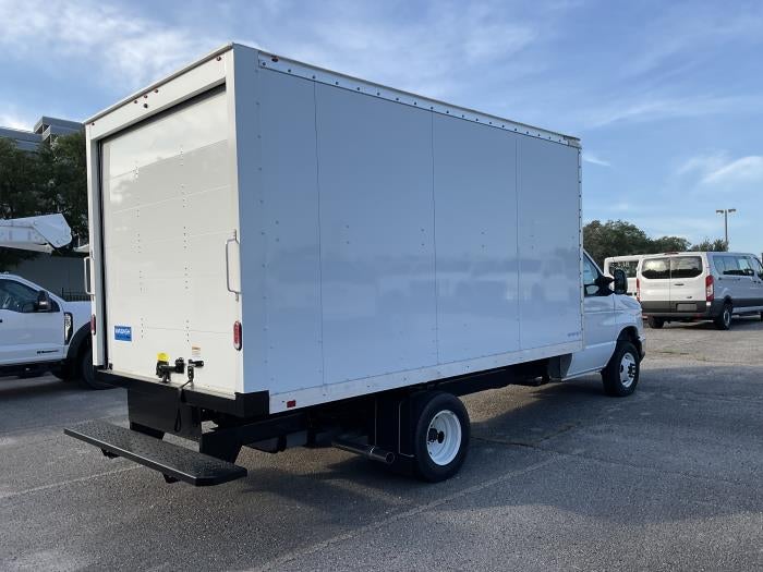 New 2025 Ford E-450 Box Van thumbnail 5