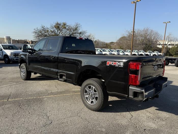 New 2026 Ford F-250 - photo 2