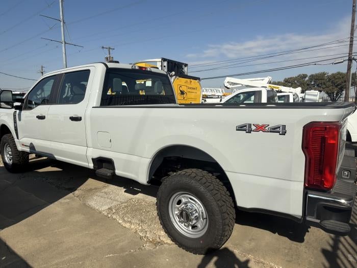 2026 Ford F-250 Crew Cab 4WD Pickup for sale #1983236 - photo 2