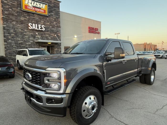 New 2026 Ford F-450 - photo 2