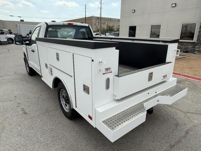 New 2025 Ford F-250 - photo 2