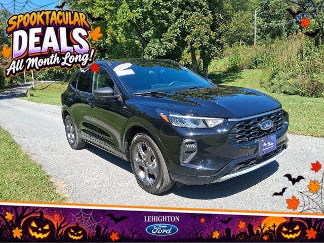 Agate Black 2023 Ford Escape SUV / Crossover All-Wheel Drive Automatic